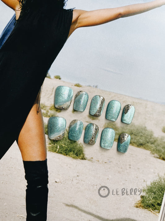 Le Berry Alps Squoval Handmade Press On Nails False Nails - Le Berry