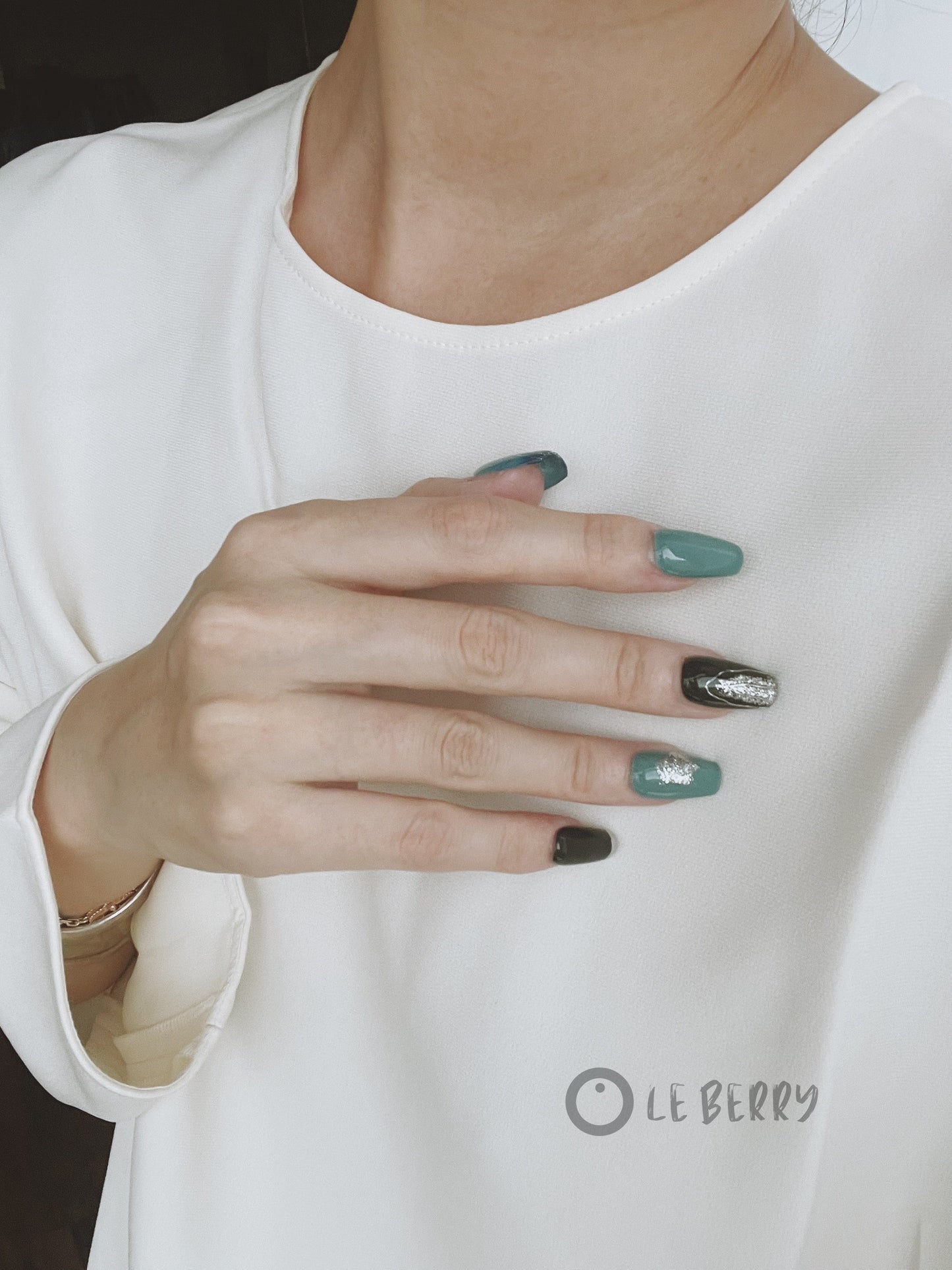 Le Berry After Rain Long/Short Squoval Handmade Press On Nails False Nails - Le Berry