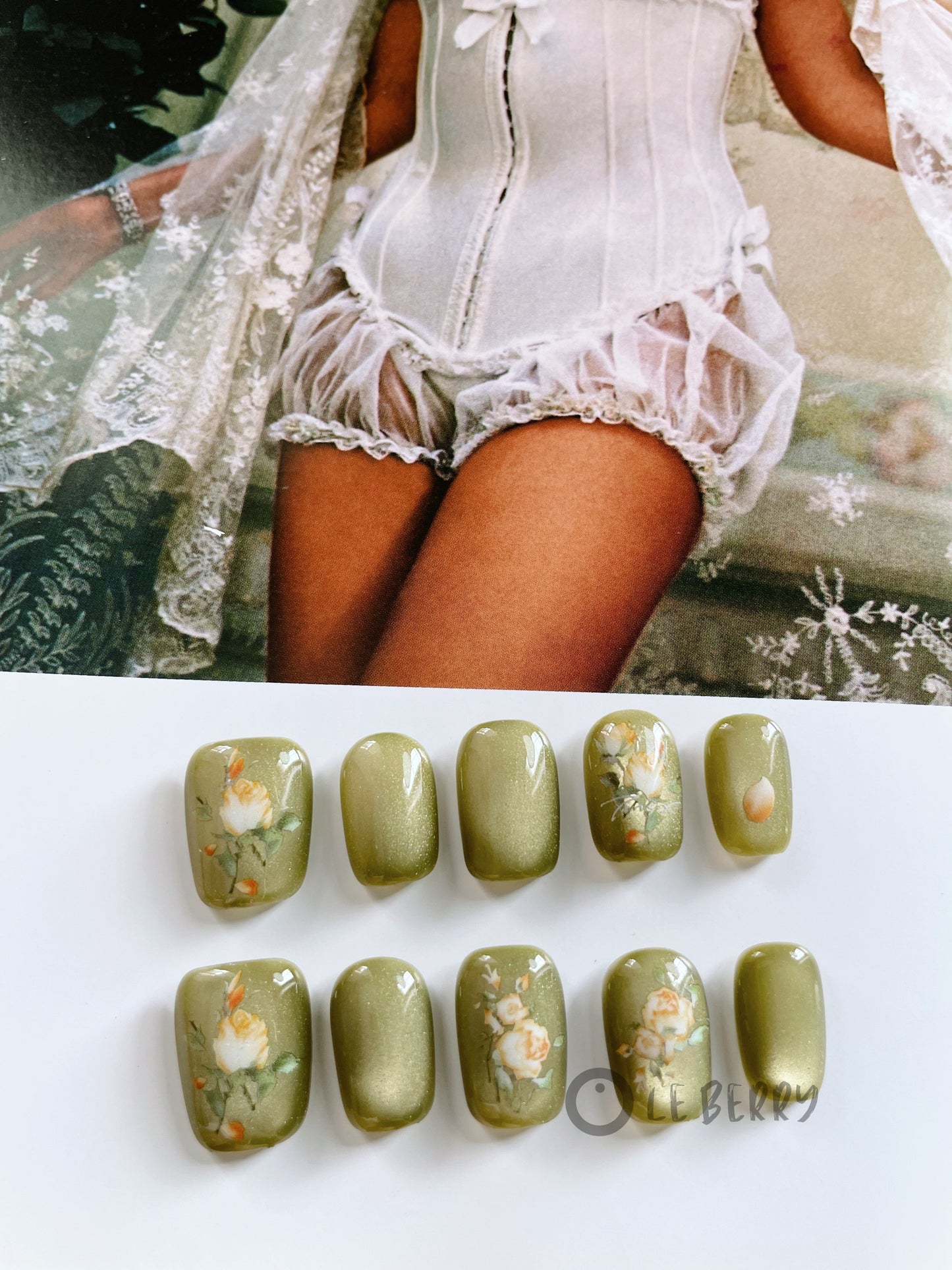 Le Berry Floral Squoval Short Nails Press On Nails False Nails - Le Berry