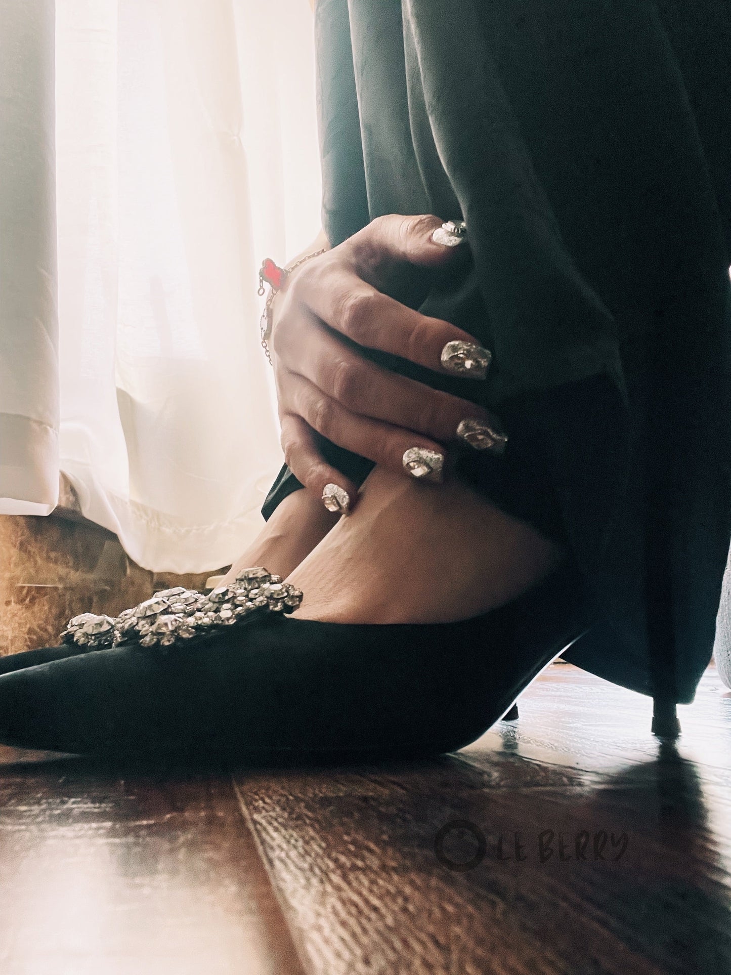 Le Berry Sparkling Squoval Handmade Press On Nails False Nails - Le Berry