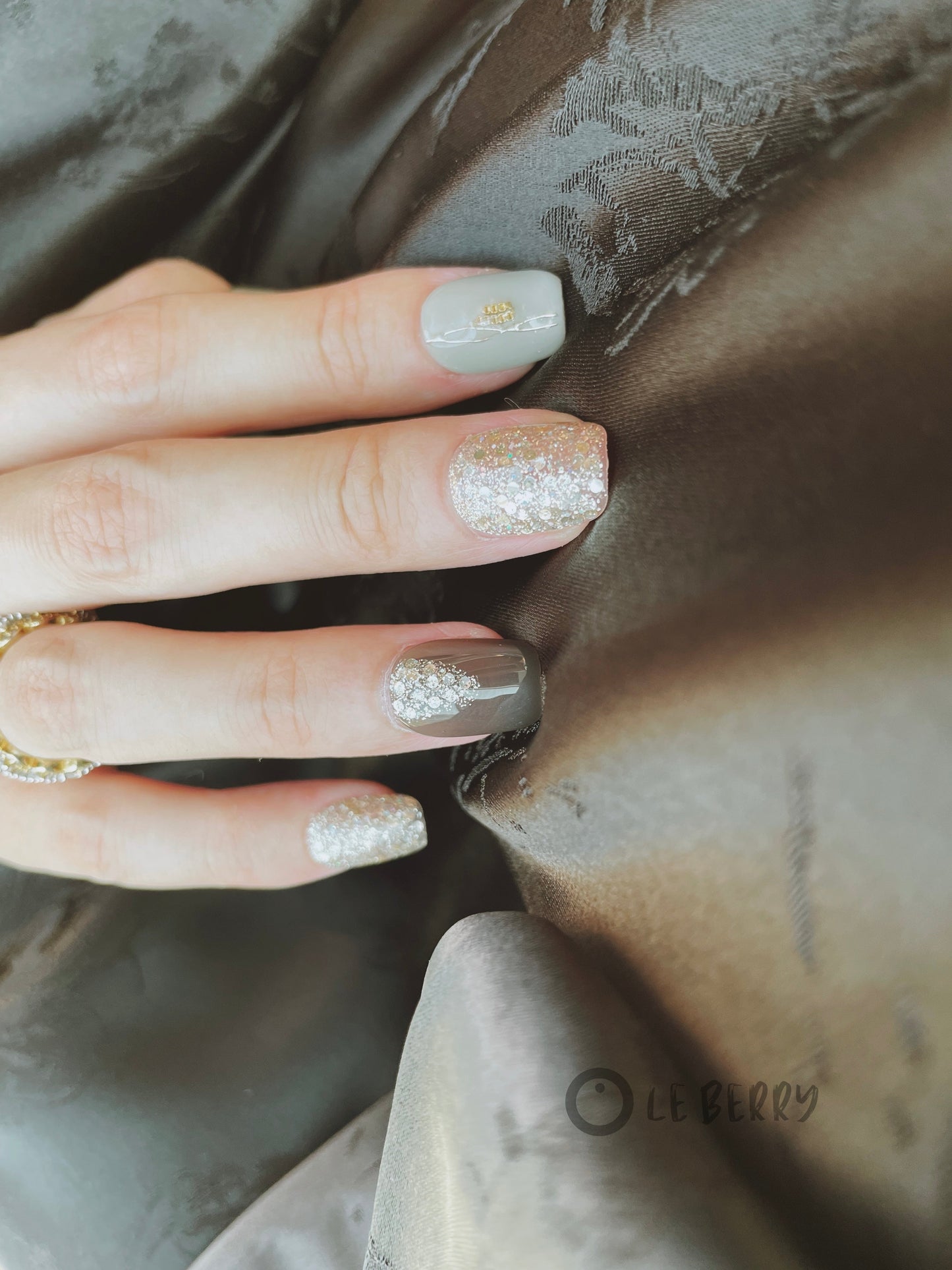 Le Berry “Pompeii” Squoval Handmade Press On Nails False Nails - Le Berry