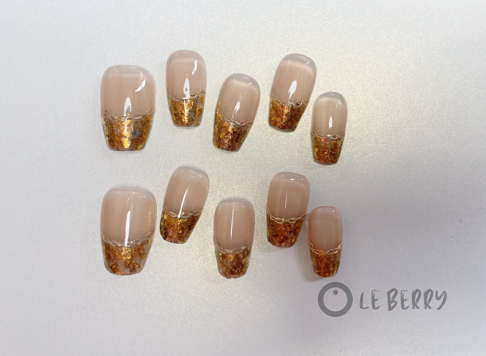 Le Berry Golden Short/Long Squoval Handmade Press On Nails False Nails - Le Berry