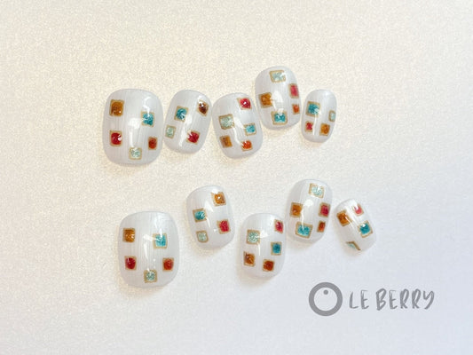 Le Berry Gaudí Squoval Handmade Press On Nails False Nails - Le Berry